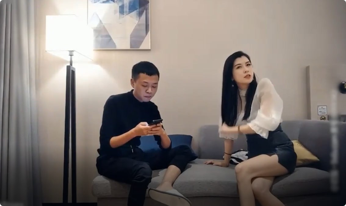 97中文字幕人妻在线,メイリン モデルコレクション メ,观看免费无删减完整版